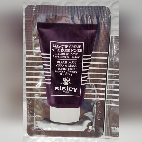 Luxe Skincare Sample Bundle - Picture 6 of 13